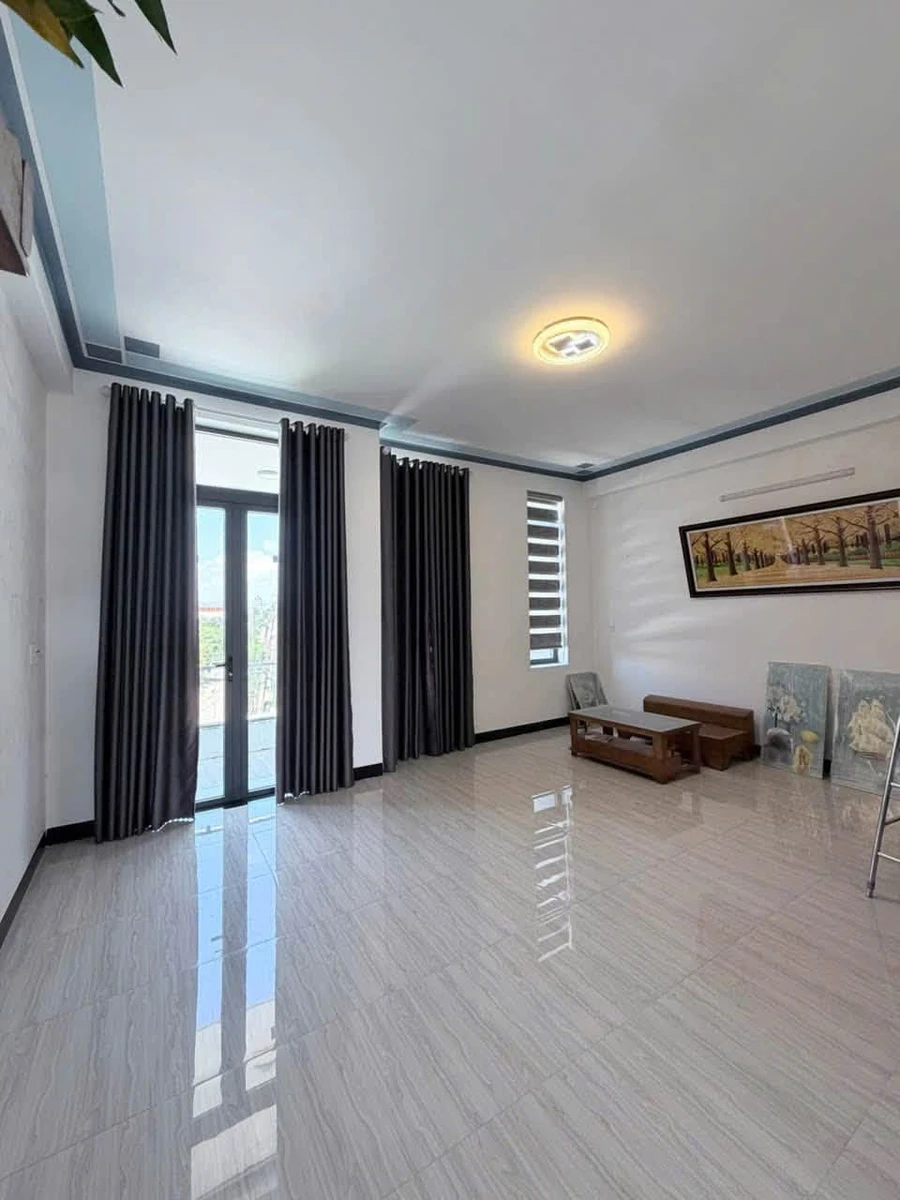 Bán nhà 2 tầng lô góc 145.5m2 Phường Tuy Hoà, Đắk Lắk - Ảnh thu nhỏ 3