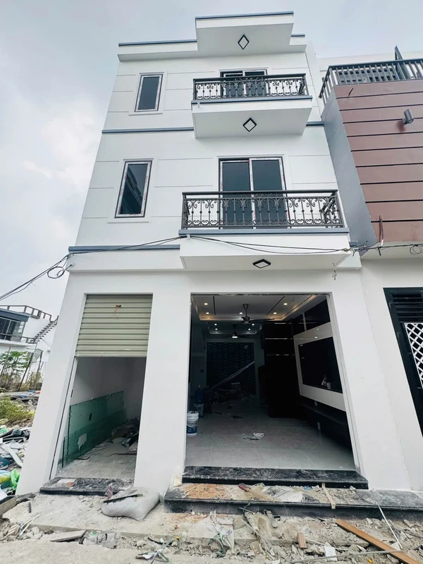 Bán nhà 3 tầng 50m² 3PN An Dương 2,15 tỷ