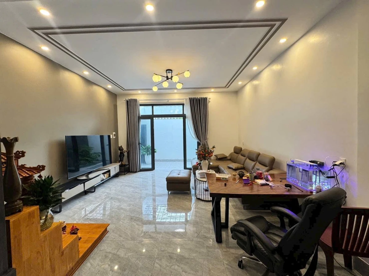Bán nhà biệt thự mặt tiền Văn Cao, Rạch Giá 200m² - 5 tỷ 950 - Ảnh thu nhỏ 2