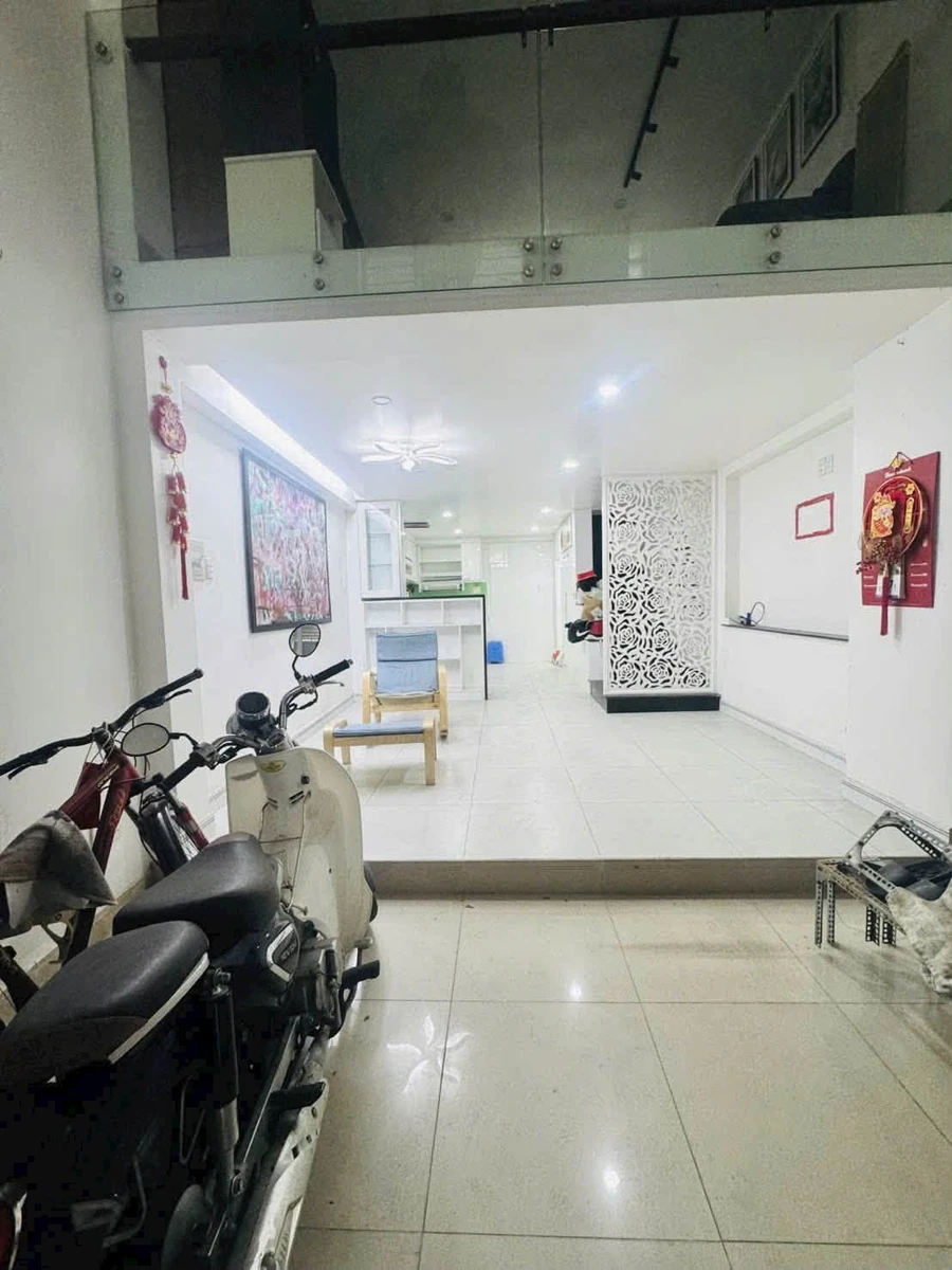 Bán nhà 4 tầng 53m2 hẻm xe tải đường Cách Mạng Tháng 8, Quận 10 - Ảnh thu nhỏ 3