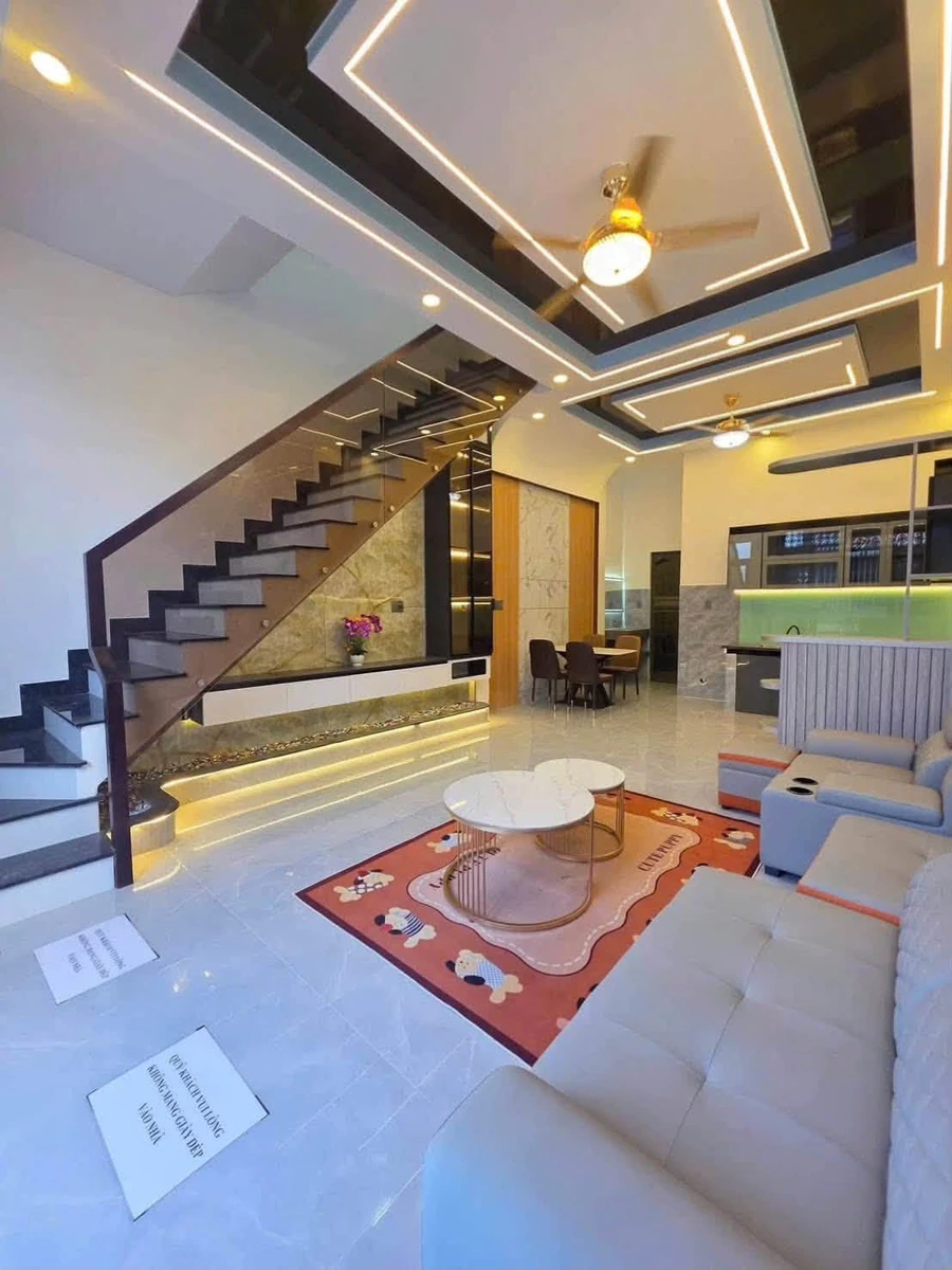 Bán nhà 1 trệt 1 lầu 3PN 60m2 Tân Hạnh Dĩ An 3 tỷ 099 - Ảnh thu nhỏ 3