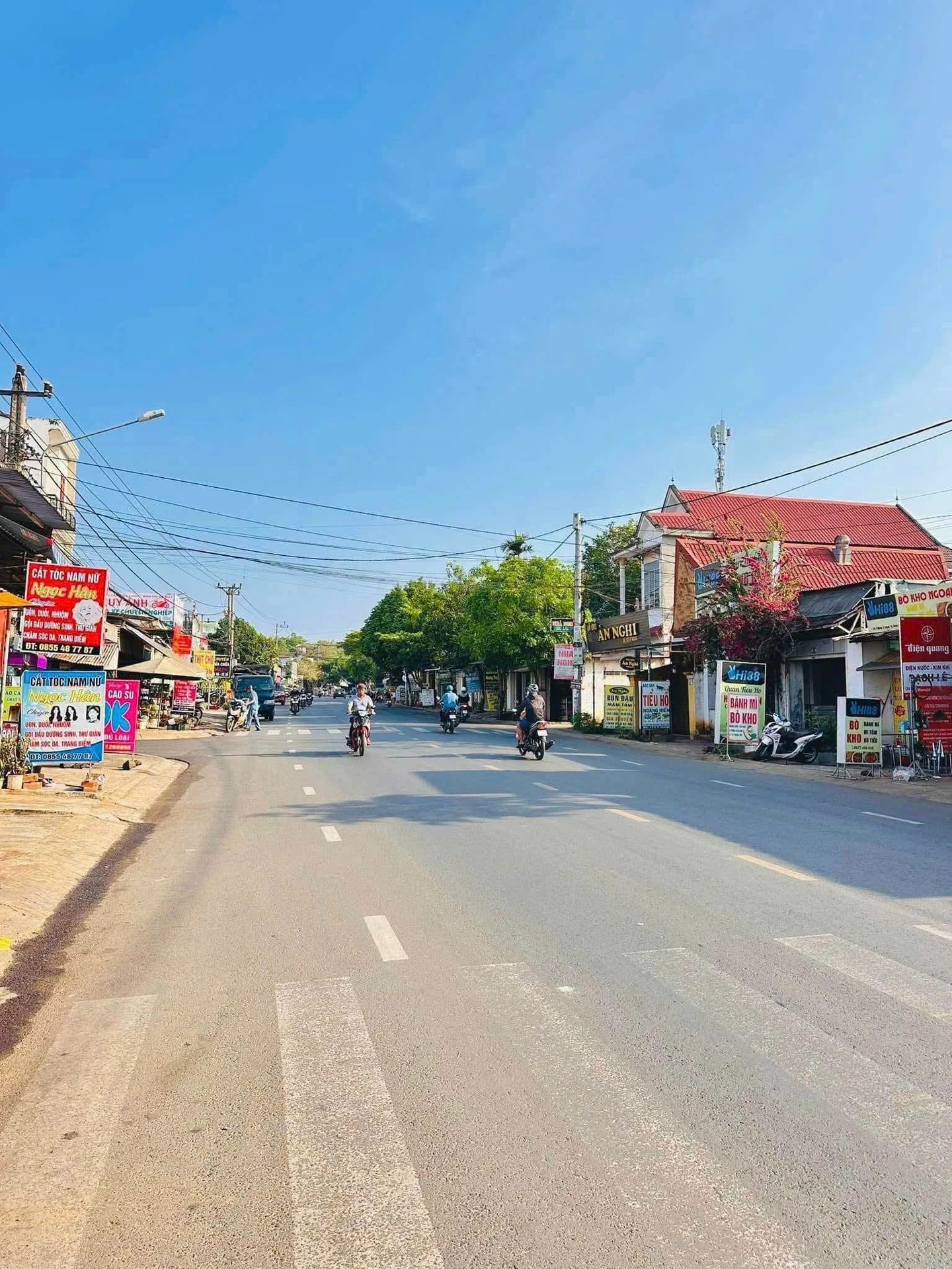 Bán lô góc 2 mặt tiền Y Wang Buôn Ma Thuột 456m2 - Ảnh 1