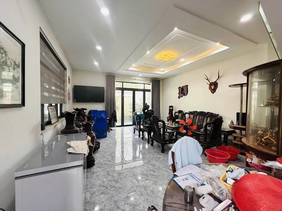 Bán nhà 1 trệt 2 lầu 300m2 Nam Long 16 tỷ - Ảnh thu nhỏ 3