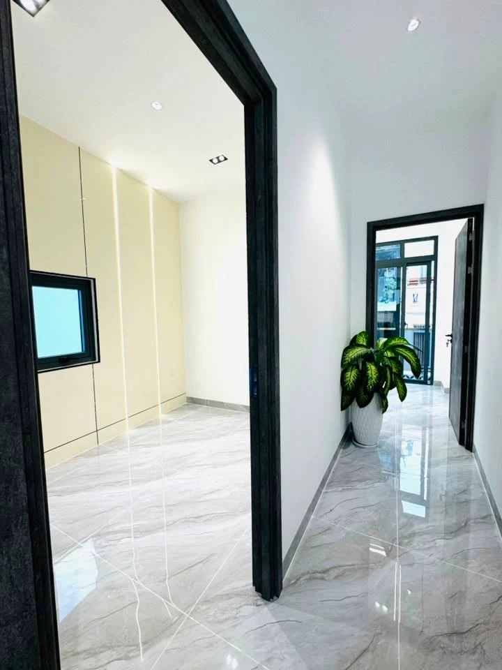 Bán nhà HXH 4 tầng 40m2 gần Tân Vĩnh, Quận 4, giá 8,79 tỷ - Ảnh thu nhỏ 4