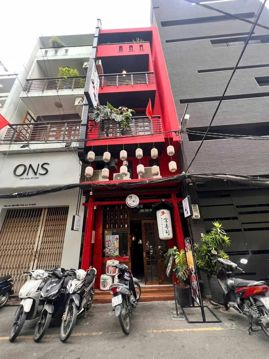 Bán nhà hẻm xe hơi Nguyễn Trãi, P. Bến Thành, Quận 1, 60,1m², 1 trệt 4 lầu, giá 32 tỷ - Ảnh 1