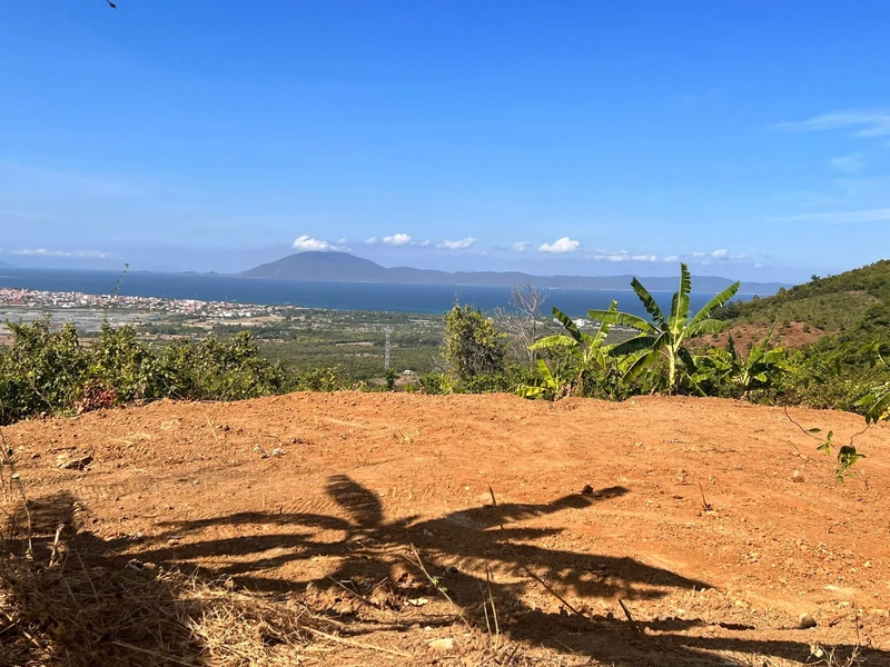 Bán lô đất 2.6ha view biển Vịnh Vân Phong Khánh Hoà