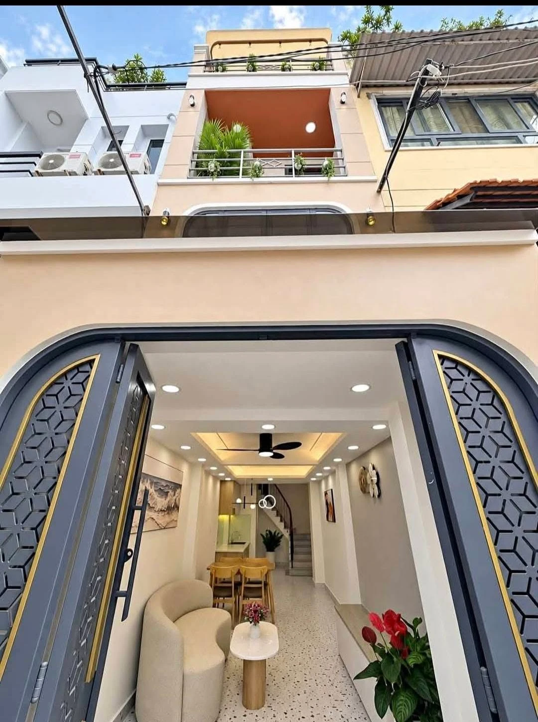 Bán nhà phố 32m² 4 tầng 3PN Bình Thạnh mặt tiền chỉ 5 tỷ - Ảnh 1