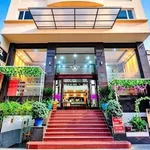 Bán khách sạn 38 phòng hầm 8 tầng 233,84m² đường Hoàng Việt, Tân Bình, giá 120 tỷ - Ảnh thu nhỏ 1
