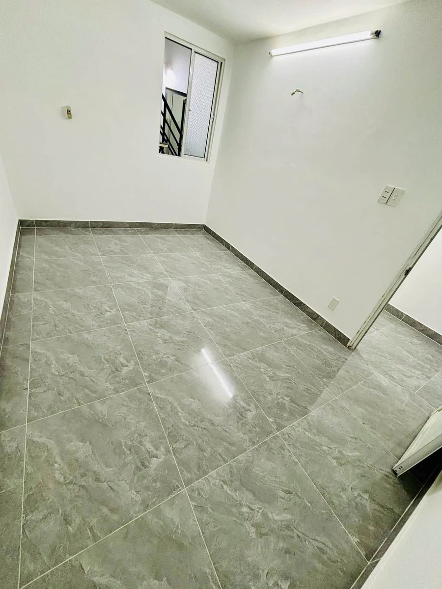 Bán nhà gác lửng 4x16m, 2PN, Khu 8 Phú Hòa, Thủ Dầu Một, giá 2,39 tỷ - Ảnh thu nhỏ 3