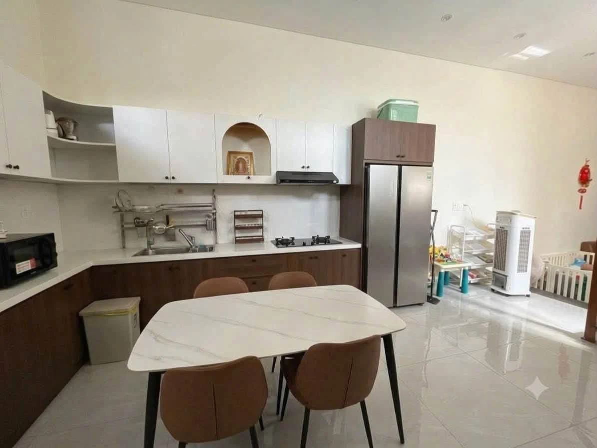 Bán nhà kiên cố 3 phòng ngủ, mặt tiền kinh doanh 118.8m² Hùng Vương - Ảnh thu nhỏ 2