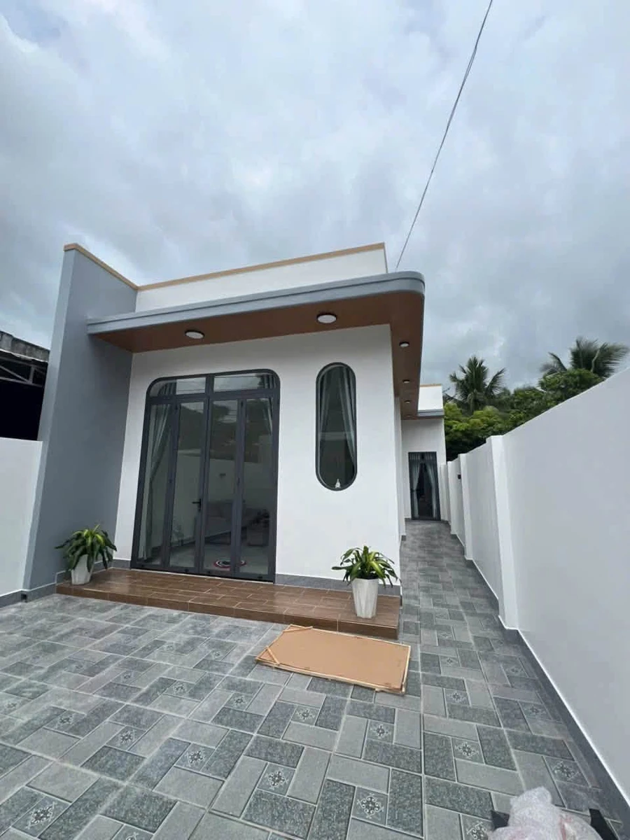 Bán nhà hẻm 43 Phạm Hùng, 6x49.6m, 3PN, Tây Ninh - Ảnh thu nhỏ 3