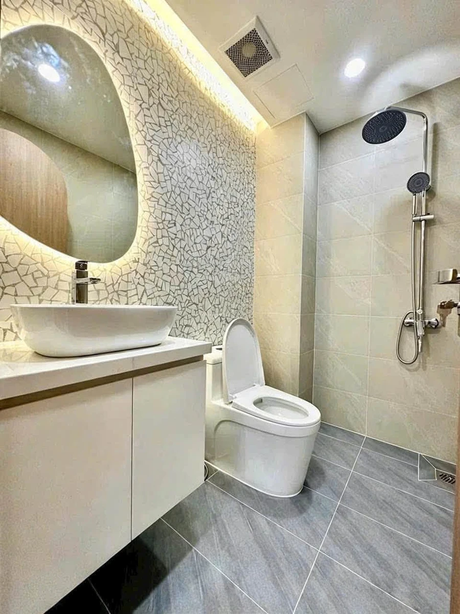 Bán nhà phố 3PN 2WC Trần Nhuật Duật Q1, 30m², 5.649 tỷ - Ảnh thu nhỏ 5
