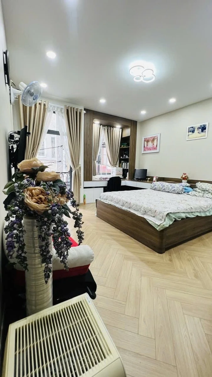 Bán nhà mặt tiền nội bộ Lạc Long Quân, Cư xá Phú Thọ Hòa, Quận 11, 65,6m², 4 tầng, 4PN - Ảnh thu nhỏ 5