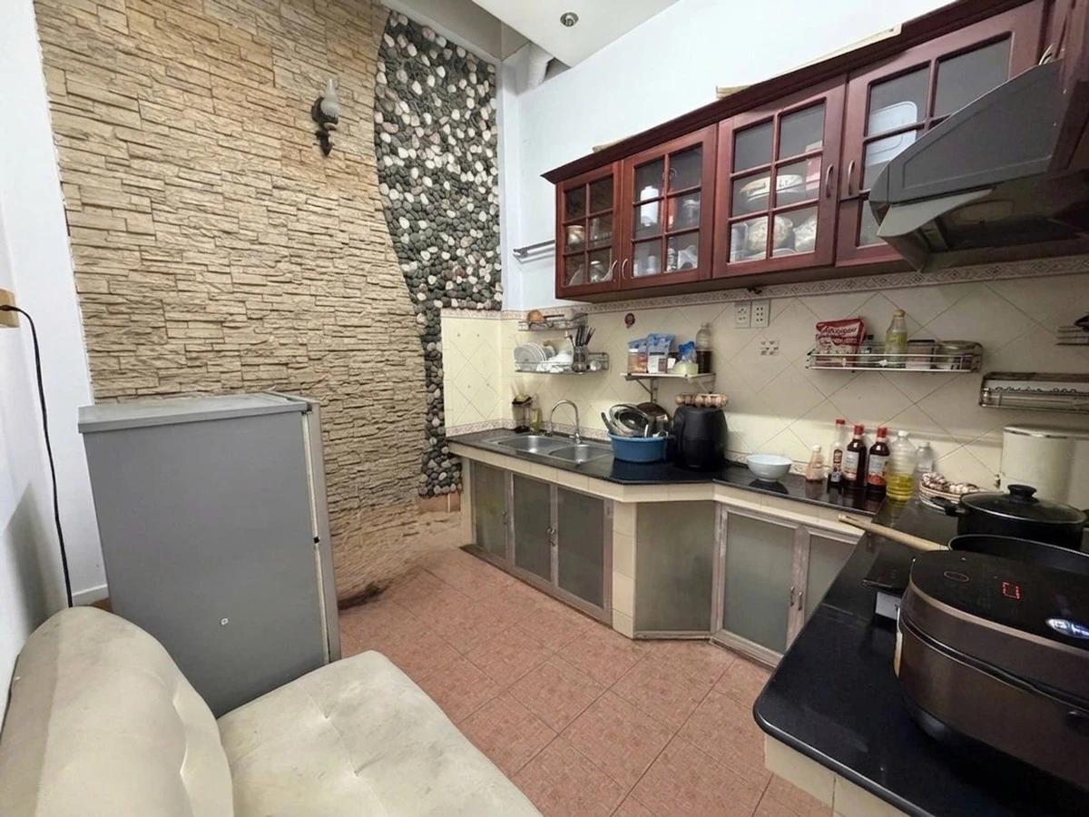 Bán nhà trệt 2 lầu sân thượng 33,3m2 đường Hai Bà Trưng, Quận 3 giá 5,3 tỷ - Ảnh thu nhỏ 4