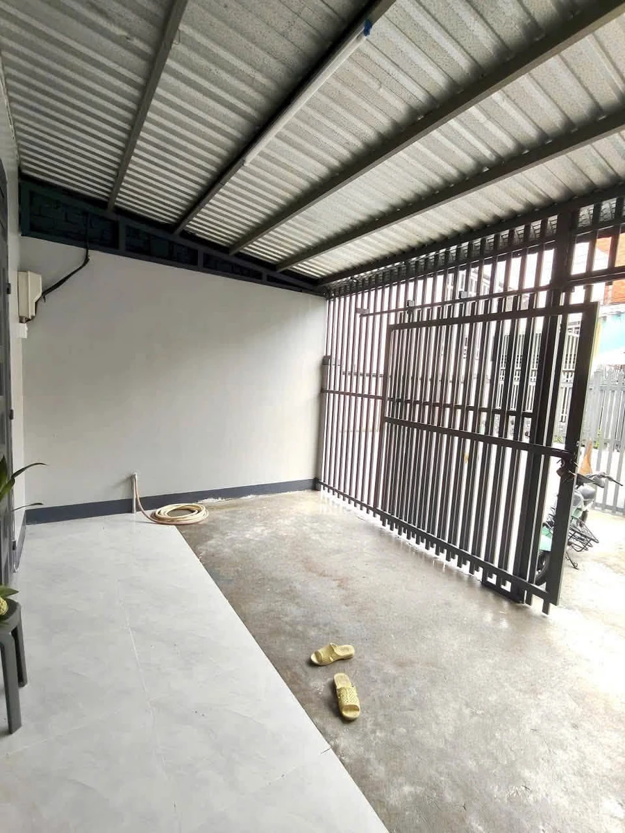Bán nhà hẻm 85m² 2 phòng ngủ Quang Trung Rạch Giá 1.9 tỷ - Ảnh thu nhỏ 2