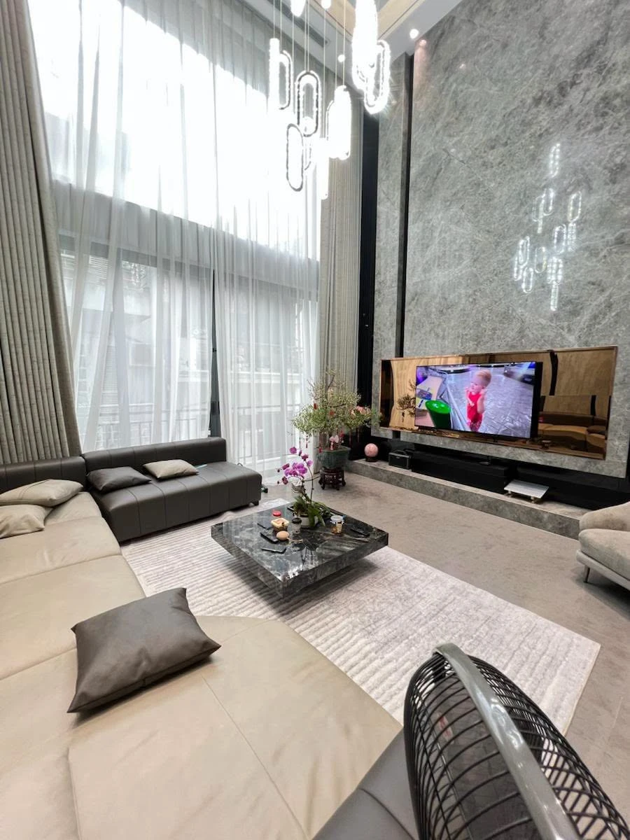 Bán biệt thự 5 tầng 9 PN 100m² Nguyễn Chí Thanh 15.3 tỷ - Ảnh 1
