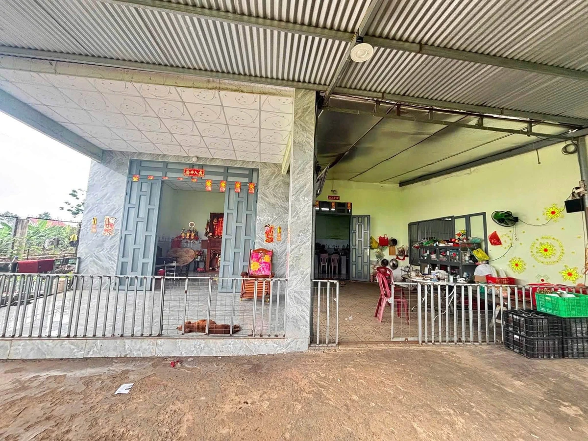 Bán nhà xưởng 700m² + nhà cấp 4 100m², Trảng Bom, Đồng Nai, 2.2 tỷ - Ảnh thu nhỏ 5