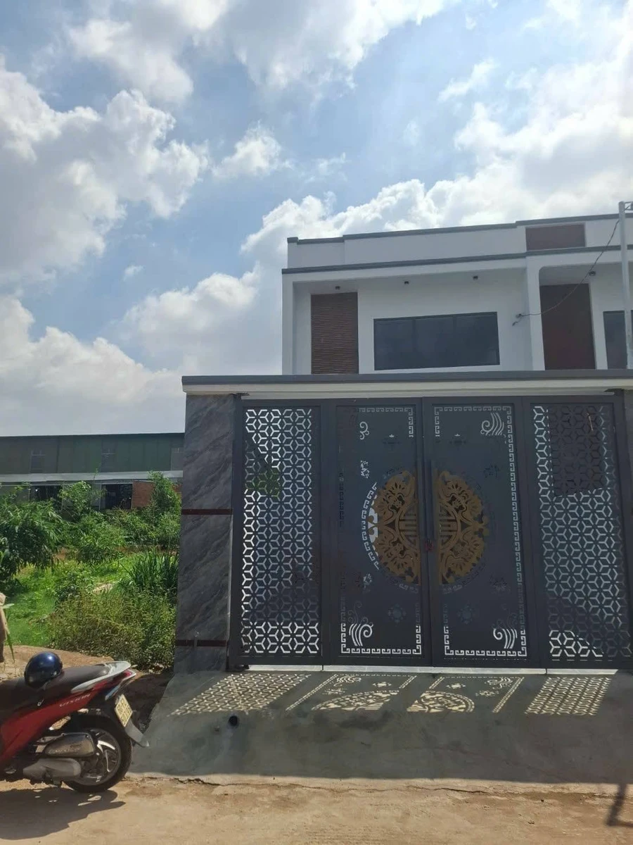 Bán nhà gác đúc 3PN 100m² Bình Minh, Đồng Nai - Ảnh 1