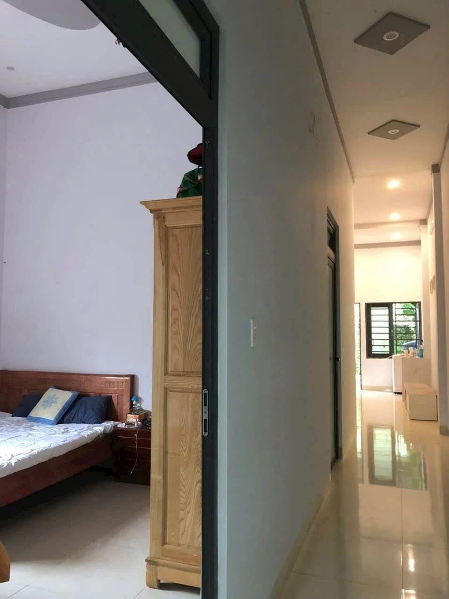 Nhà mặt tiền Y Wang 5x30m, 3 phòng, 4,49 tỷ Eakao - Ảnh thu nhỏ 2
