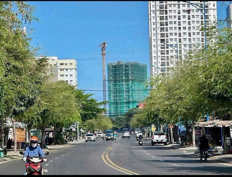 Bán nhà mặt tiền Nguyễn Hữu Cảnh 106m2, Vũng Tàu 15.5 tỷ