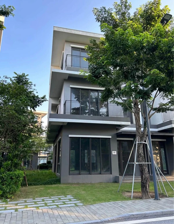Bán biệt thự Ecopark Vinh 179m2, 3 tầng, 49 tr/m2