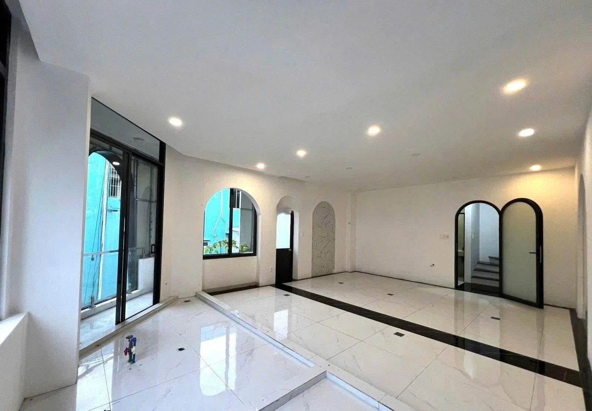 Cho thuê nhà hẻm Lê Văn Sỹ, Phú Nhuận, 72m², 45 triệu/tháng - Ảnh thu nhỏ 2