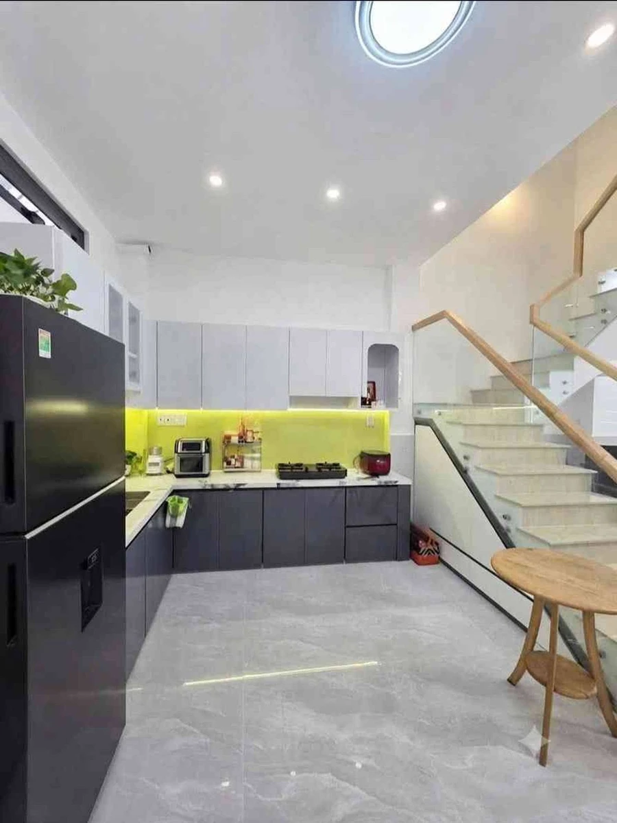 Bán nhà 3 tầng, 3 PN, 7.6 tỷ, 51.75m² An Dương Vương - Ảnh thu nhỏ 2