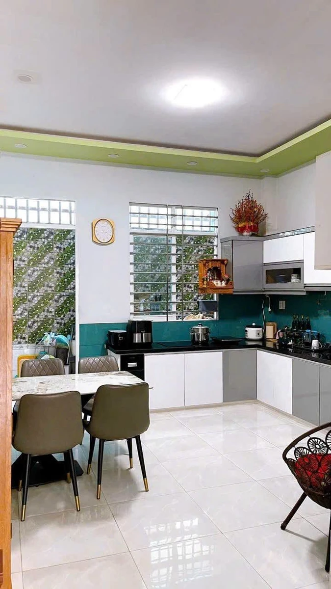 Bán nhà 1 trệt 2 lầu 77m² gần VinCom Biên Hòa 6,5 tỷ - Ảnh thu nhỏ 5