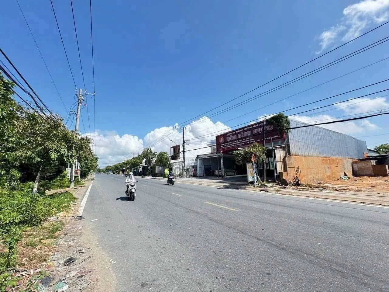 Bán 3 nền đất mặt tiền Lâm Quang Ky, Rạch Giá, 94.77 m² - Ảnh 1