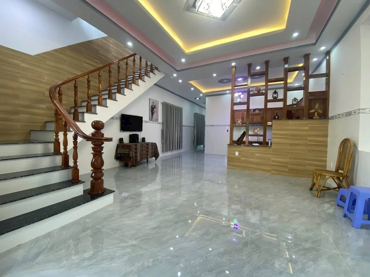 Bán nhà 1 lầu 1 trệt 3PN Bà Rịa, 108m², 2 tỷ 800 triệu - Ảnh thu nhỏ 5