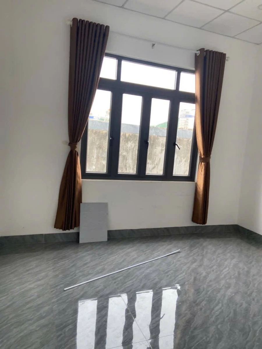 Bán cụm 7 căn nhà hẻm Lê Thị Riêng 600m², Buôn Ma Thuột 11 tỷ - Ảnh 1