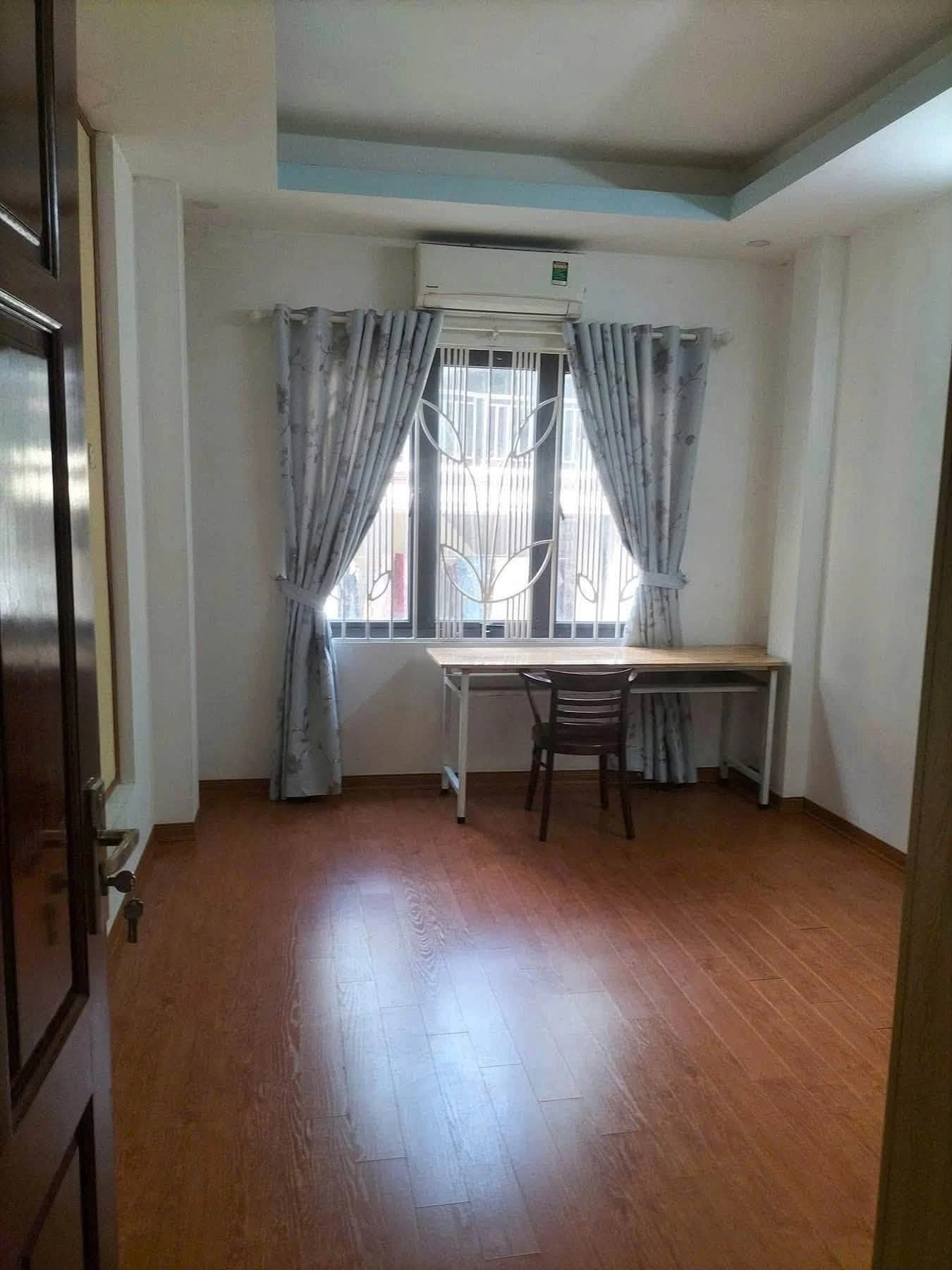 Cho thuê nhà mặt ngõ 40m² 5 tầng 4PN Trần Khát Chân 13 triệu - Ảnh 1