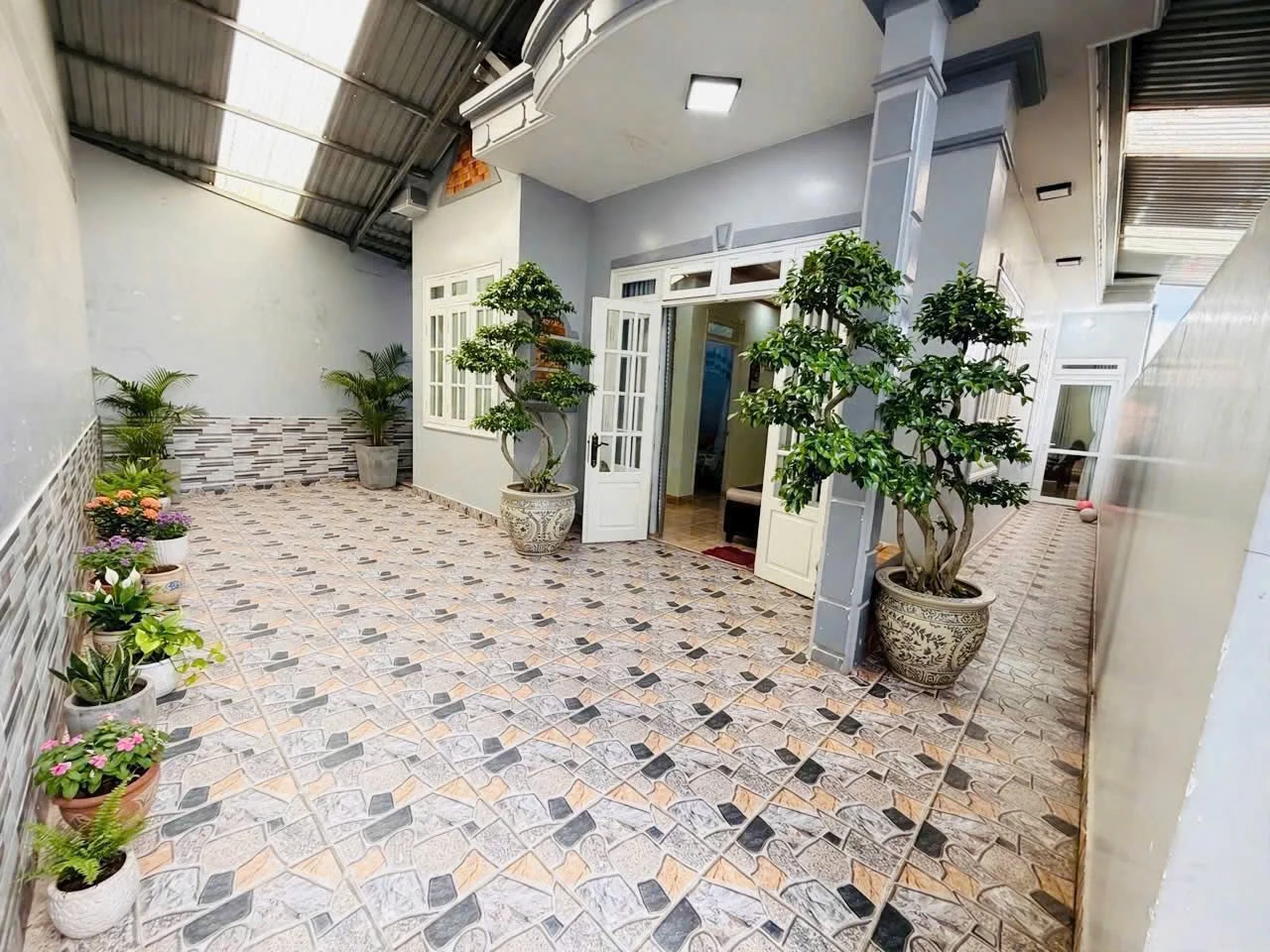 Bán nhà 5 phòng ngủ 150m² Đà Lạt Cao Thắng 2,85 tỷ - Ảnh 1