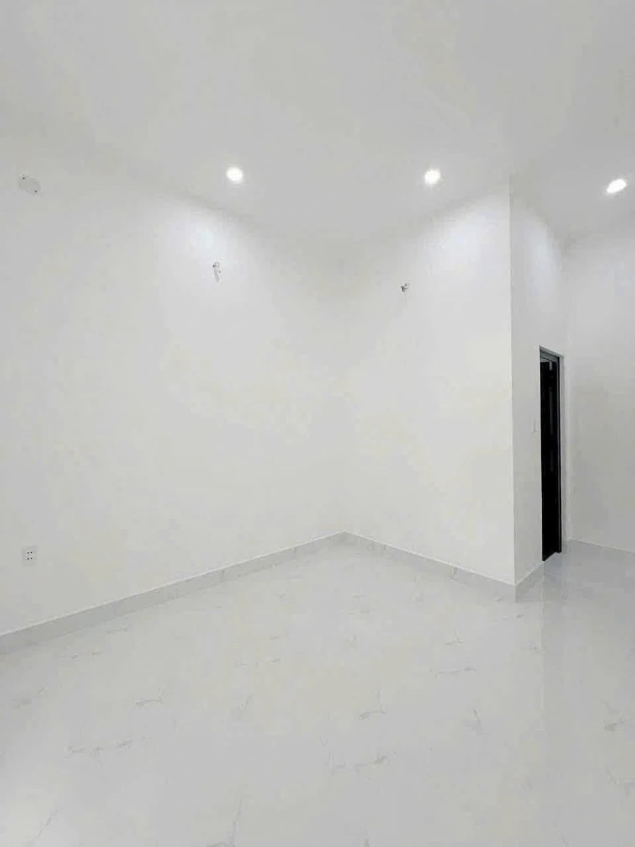 Bán nhà cấp 4 mái hộp 157m² Long An 1 tỷ 950 triệu - Ảnh thu nhỏ 4
