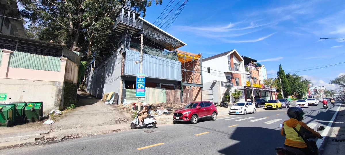 Bán tổ hợp nhà hàng khách sạn 961m² hai mặt tiền Đà Lạt 100 tỷ - Ảnh thu nhỏ 4