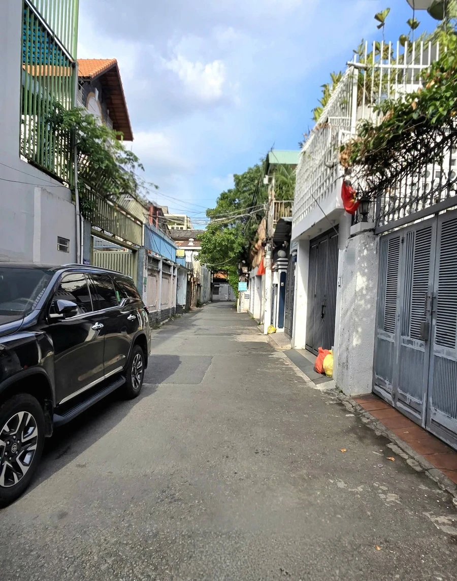 Bán nhà 4 tầng 82m² Phú Nhuận, gara ô tô, 4 PN 16.68 tỷ - Ảnh thu nhỏ 3
