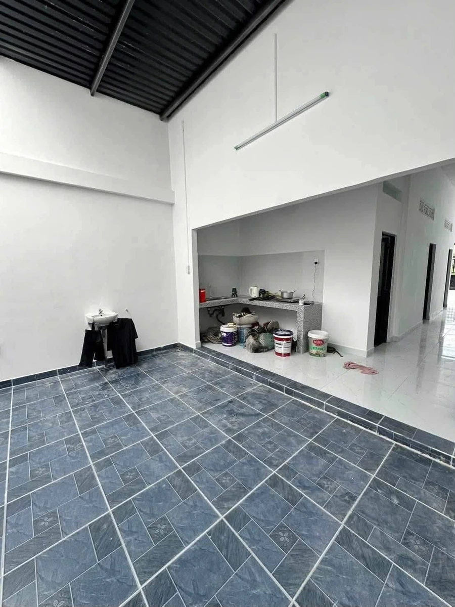 Nhà cấp 4 118m2 bán 1 tỷ 550 triệu Tân An Tây Ninh - Ảnh thu nhỏ 3
