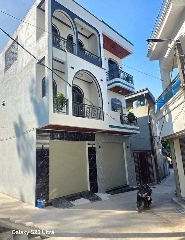 Nhà 3 tầng 56 m² Kiến An, Hải Phòng - Oto vào trong