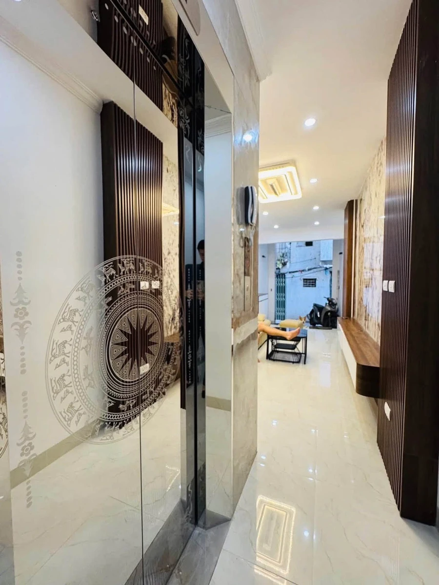 Bán nhà 7 tầng 30m2 phố Kim Mã, Ba Đình, Hà Nội giá 10,8 tỷ - Ảnh thu nhỏ 2