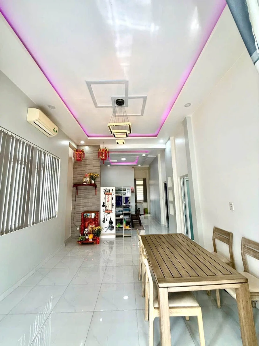 Bán nhà mái Thái 2 mặt tiền 285m² giá 2,75 tỷ tại Phường Long Hoa, Tây Ninh - Ảnh thu nhỏ 3