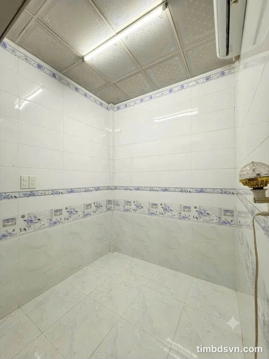 Bán nhà lầu hẻm 50m² Quận 12, 1 tỷ 395 triệu - Ảnh thu nhỏ 4