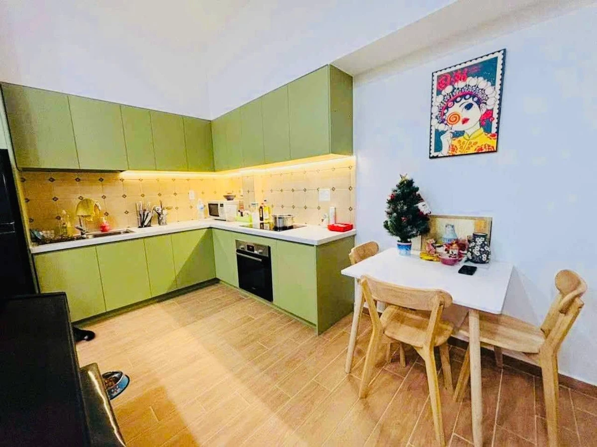 Bán nhà 2 tầng ngang 10m, 82m², gần ngã tư Chiêu Liêu, Dĩ An, giá 4,97 tỷ - Ảnh thu nhỏ 2