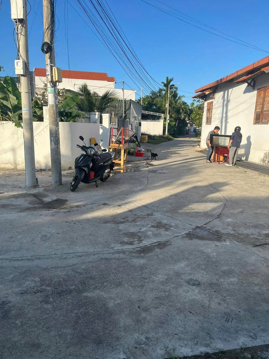 Bán nhà mặt tiền La Văn Cầu, Nam Nha Trang, 82m² giá 2,4 tỷ - Ảnh thu nhỏ 2