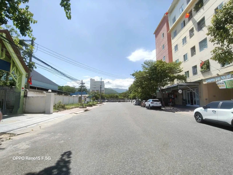 Bán shop house kinh doanh 36m2 Trường Sơn Nha Trang