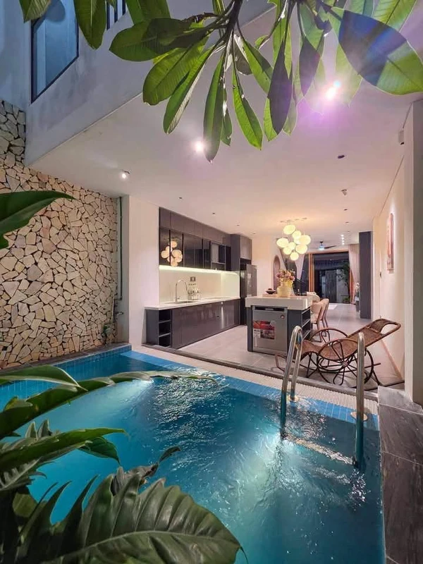 Bán nhà 3 tầng có hồ bơi 76.5m2 Hải Châu, Đà Nẵng
