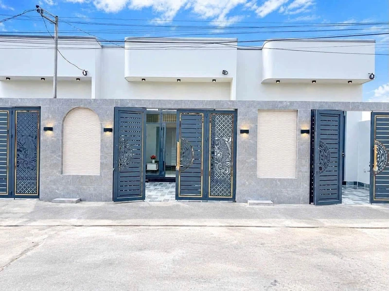 Bán nhà mặt tiền 97,5m² Nguyễn Huy Tưởng, Rạch Giá