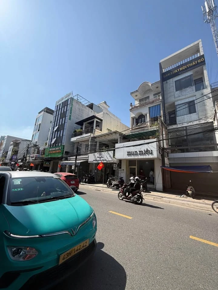 Bán nhà 5 tầng mặt tiền 181,3m² Hoàng Hoa Thám, Đà Nẵng - Ảnh 1
