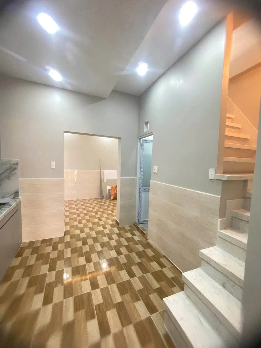 Bán nhà sổ riêng 7 phòng ngủ 60m2 Quận 7 giá 3 tỷ 999 triệu - Ảnh thu nhỏ 3