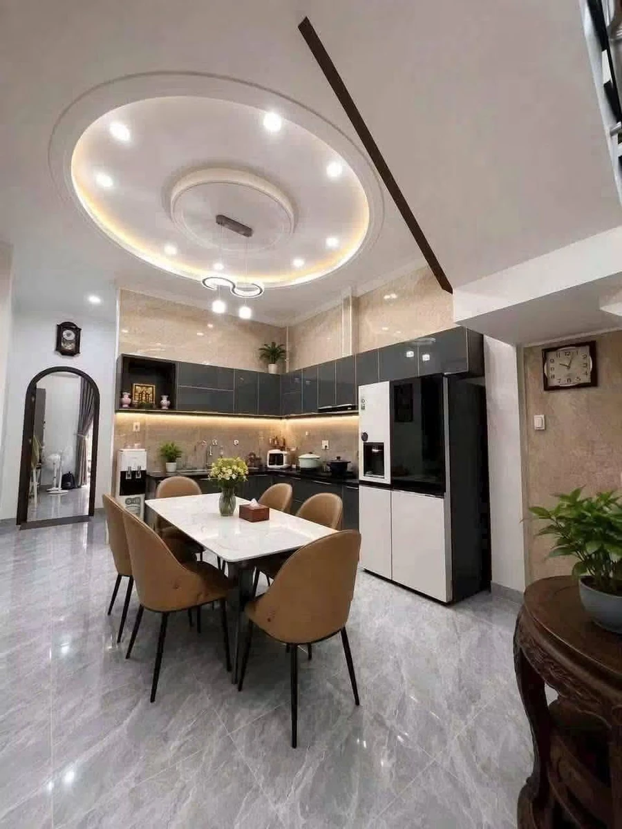 Bán nhà hẻm 4x30m, 3PN, 2WC, đầy đủ nội thất tại Nguyễn Thiếp - Ảnh thu nhỏ 4