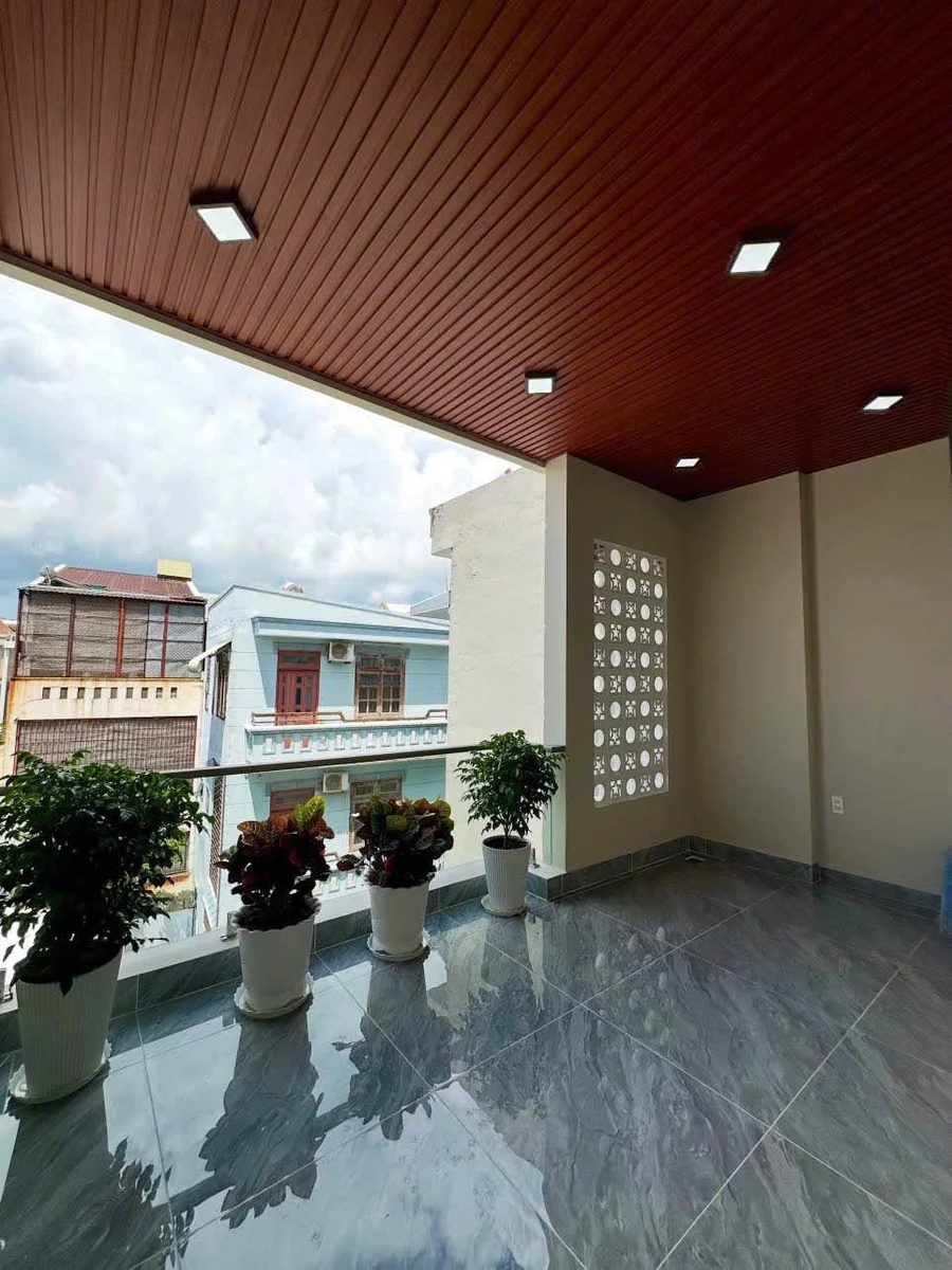 Bán nhà mới 4PN, 120m² Nguyễn Tri Phương, Vũng Tàu - Ảnh thu nhỏ 3